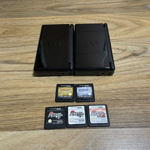 닌텐도 DS Lite 블랙 두 대 팔아요