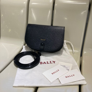 제품명 : BALLY 발리 LAYN(레인/래인) 에삐