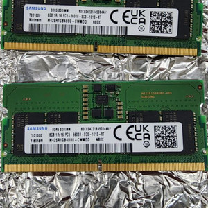 노트북용 DDR5 5600 8GB 두개팝니다