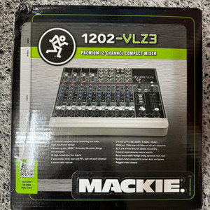 MACKIE 1202-VLZ3 (개봉후 1회 사용)