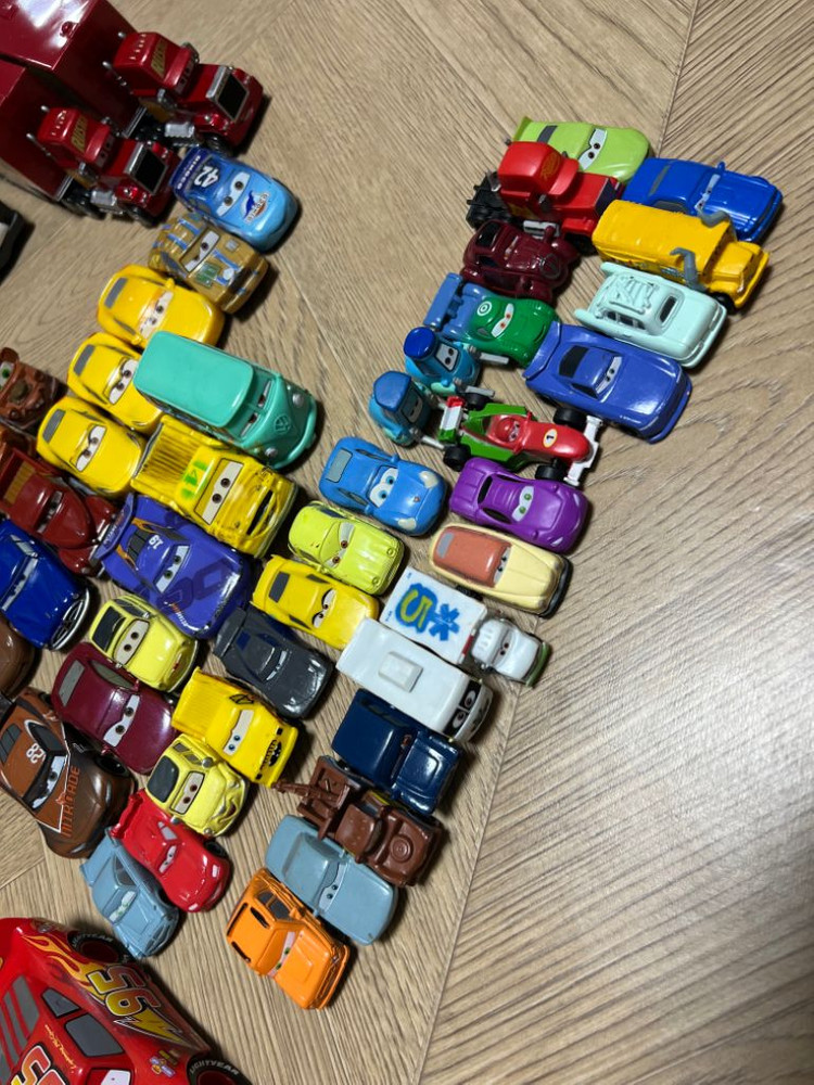 디즈니카 캐릭터 자동차 장난감 변신 토미카--2