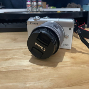 캐논 eos m100