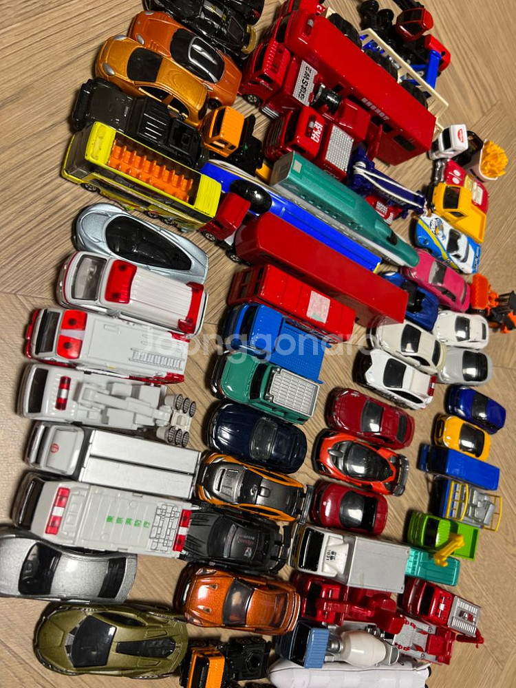 토미카 50개이상 + 미니카 70개이상--3