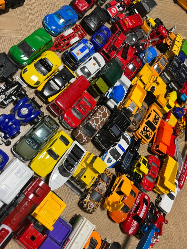 토미카 50개이상 + 미니카 70개이상--4