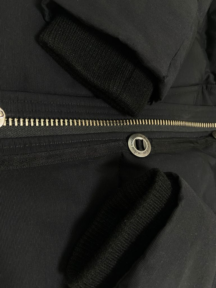 무스너클 쓰리쿼터 패딩 블랙--4