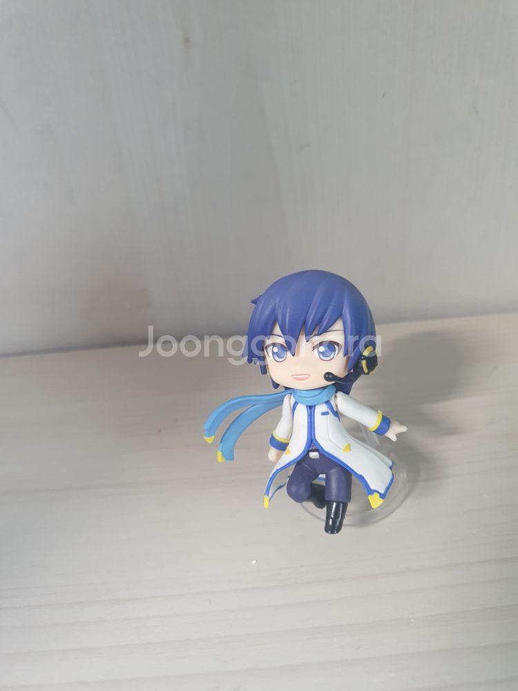 보컬로이드 카이토 경품 피규어 팝니다--0