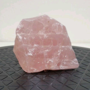 홍수정원석 장미수정 rose quartz