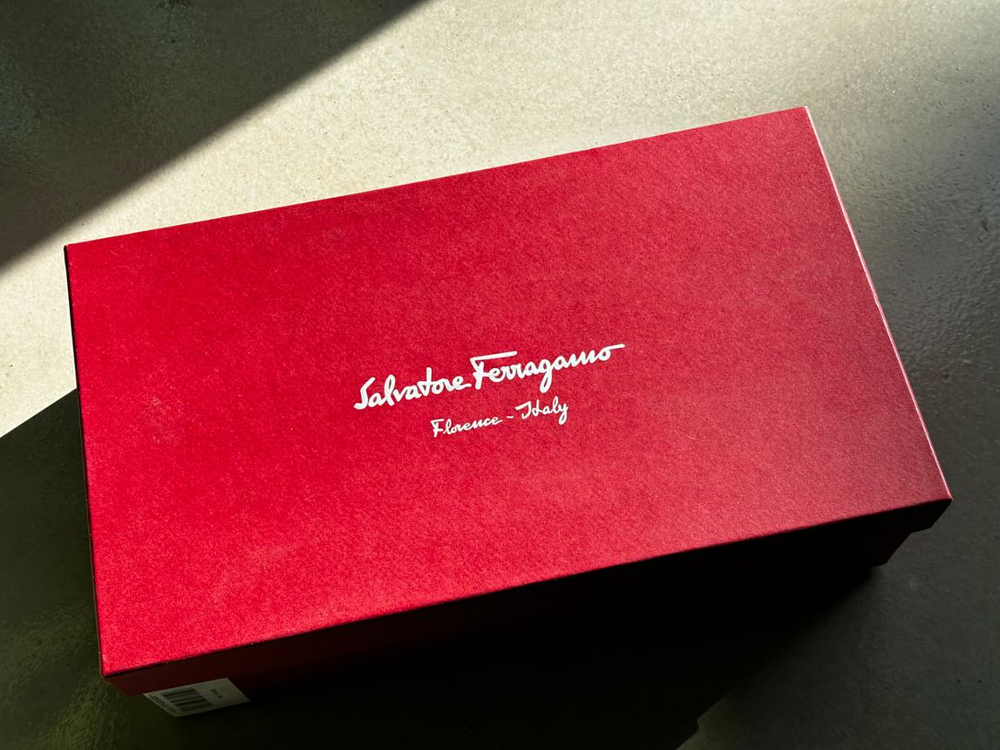 페레가모 여성 구두--1