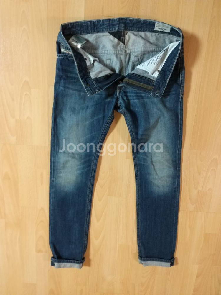 남성 디젤 THAVAR 데님 일자청바지 (31)--2