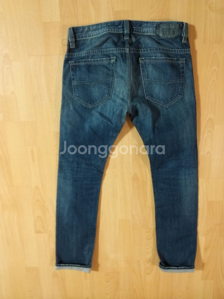 남성 디젤 THAVAR 데님 일자청바지 (31)--8