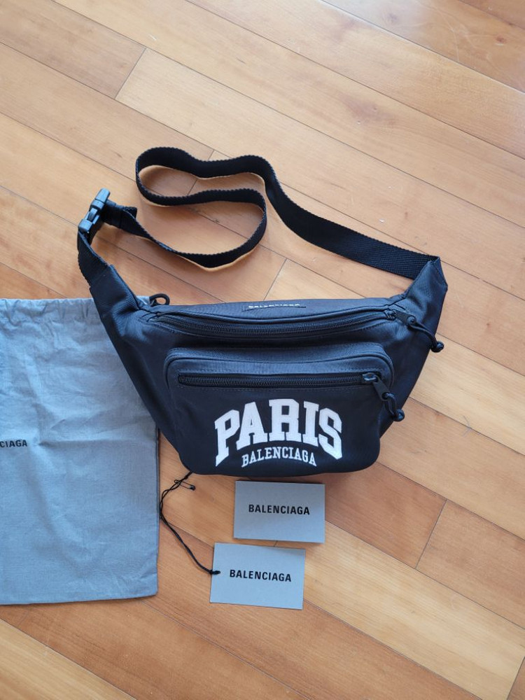 발렌시아가 파리 시티 벨트백 힙색 팝니다--7