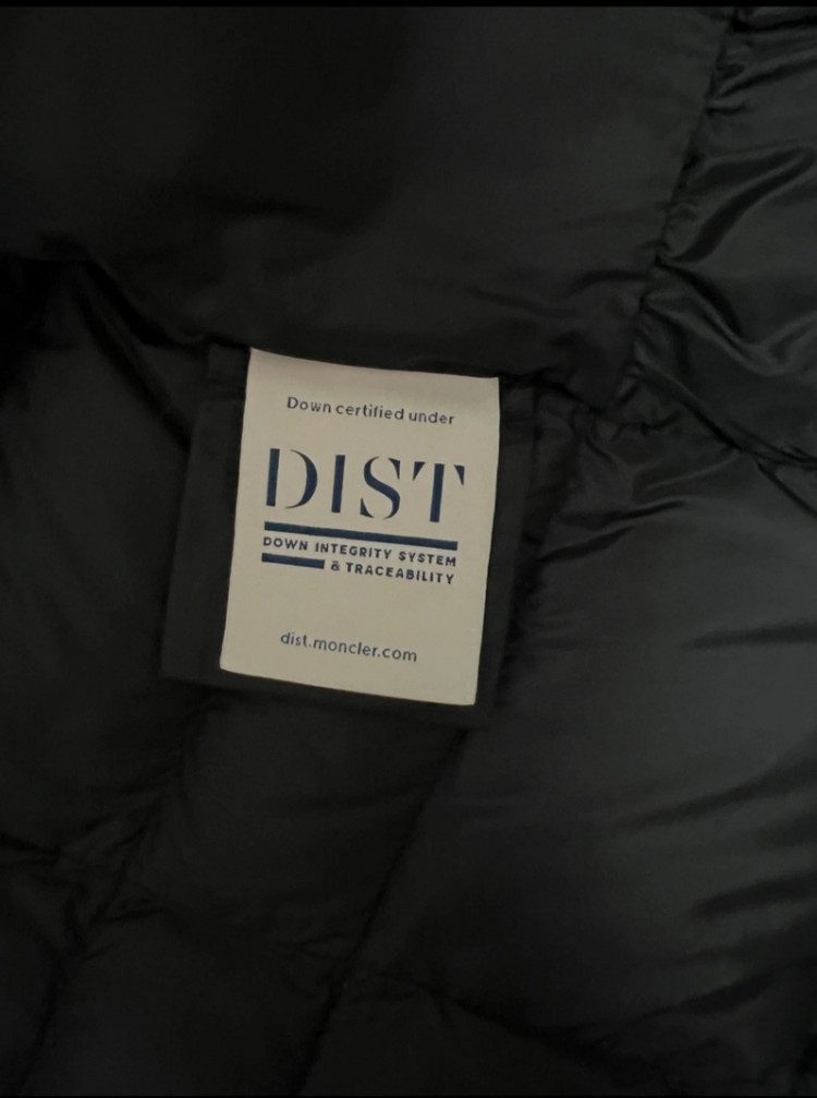 몽클레어 여자 롱패딩--2