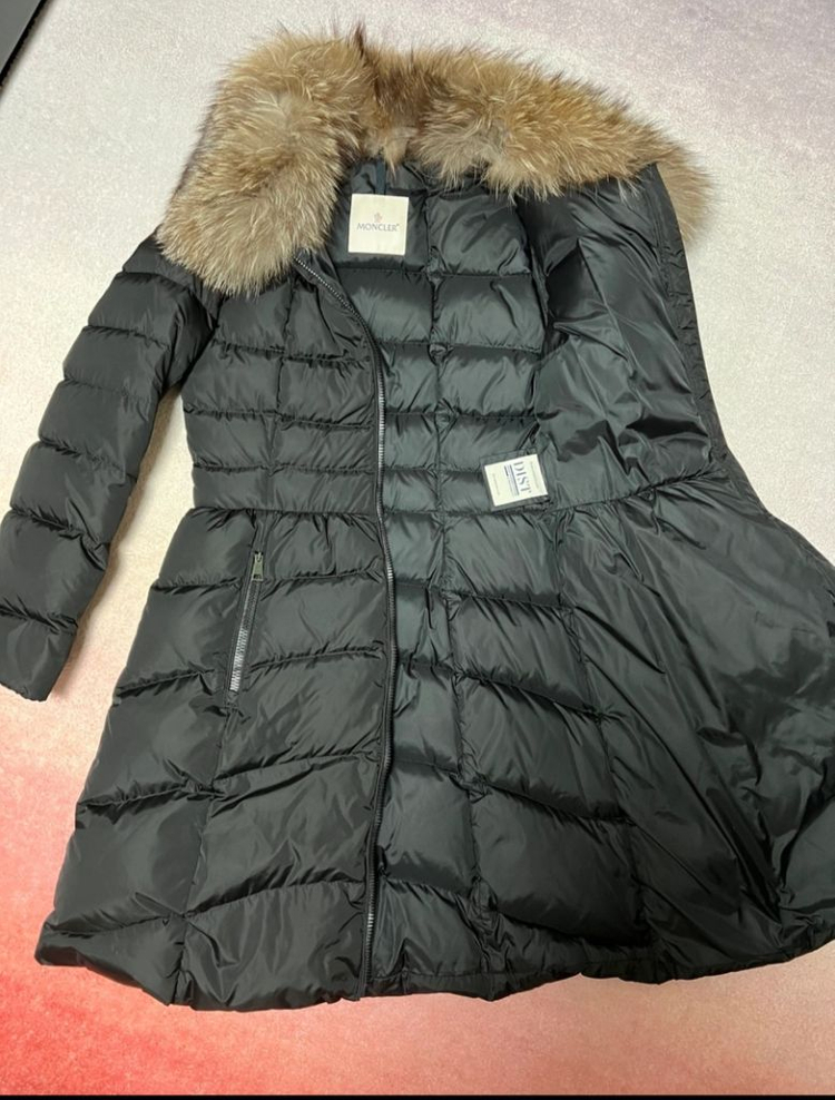 몽클레어 여자 롱패딩--1