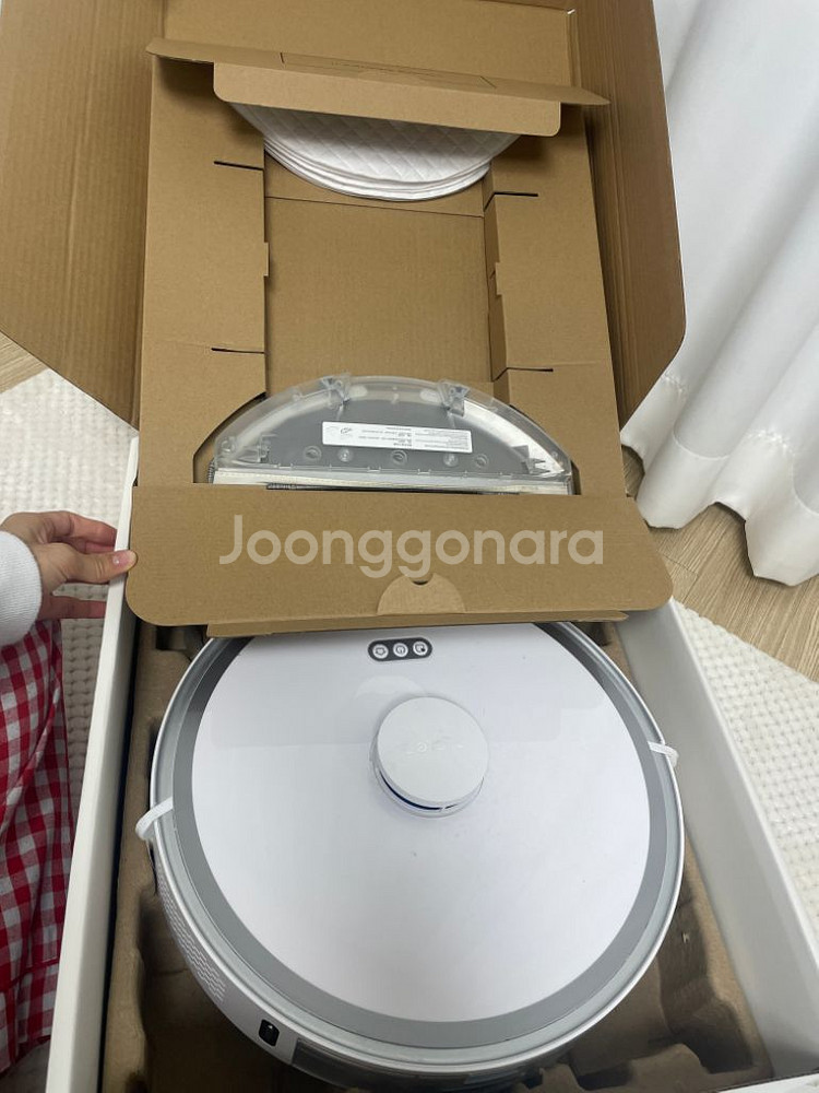 엑스클리어 물걸레로봇청소기 팔아용(풀박스)--1