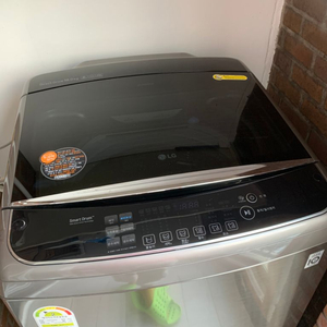 LG 세탁기 블랙라벨 플러스 18kg(T18VV) 판매