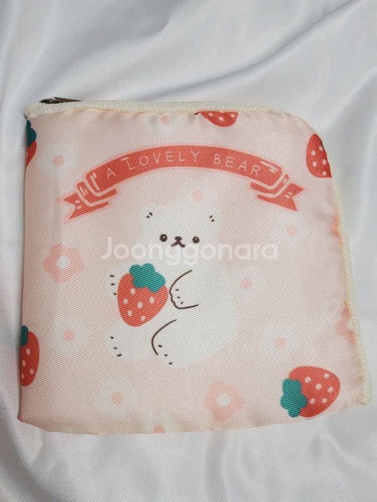 새제품 다용도 파우치 정사각형 토끼 곰 개당 가격--1