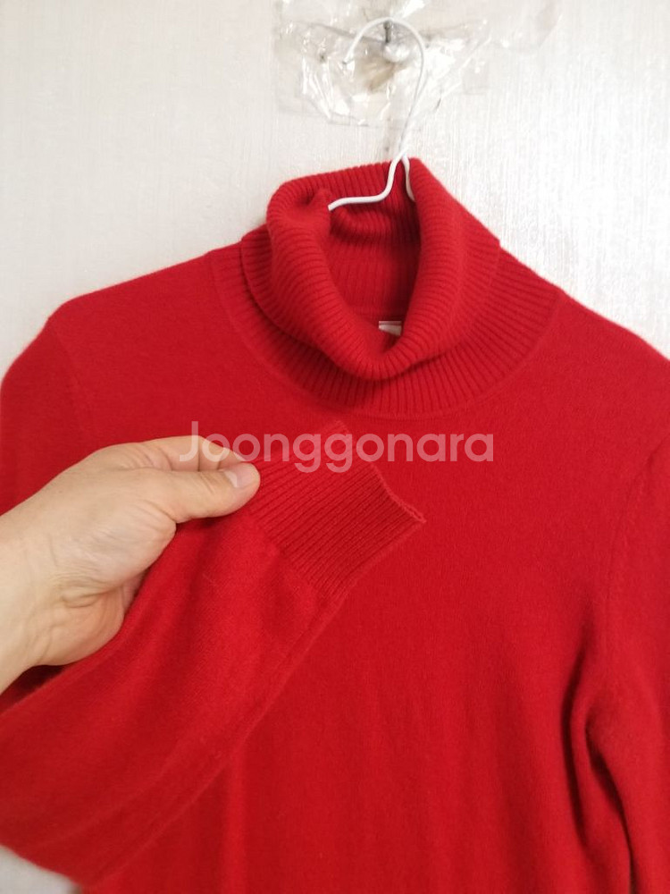 여성 유니클로 캐시미어100% 폴라니트 (95)--1