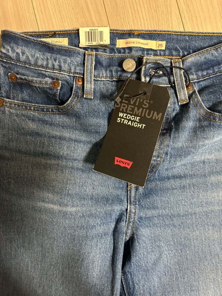 새상품 Levis Wedgie Straight Jean--7