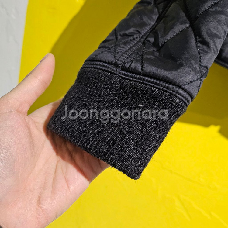 버버리 퀼팅 폴리 점퍼--1