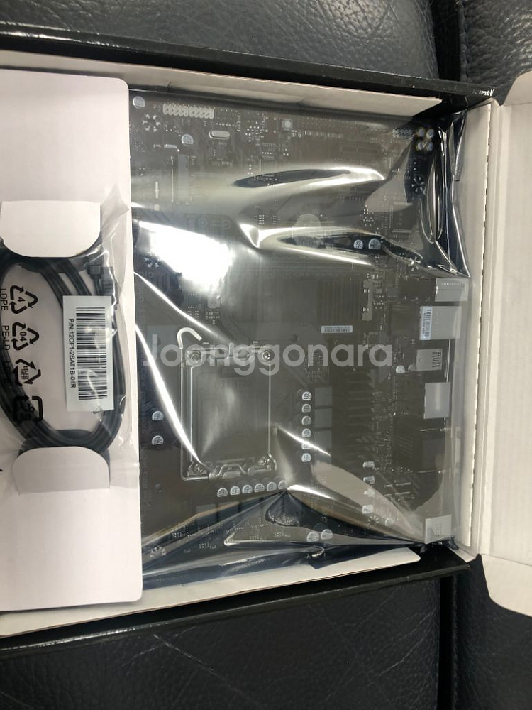 기가바이트 b760m ds3h ddr4 팝니다--1