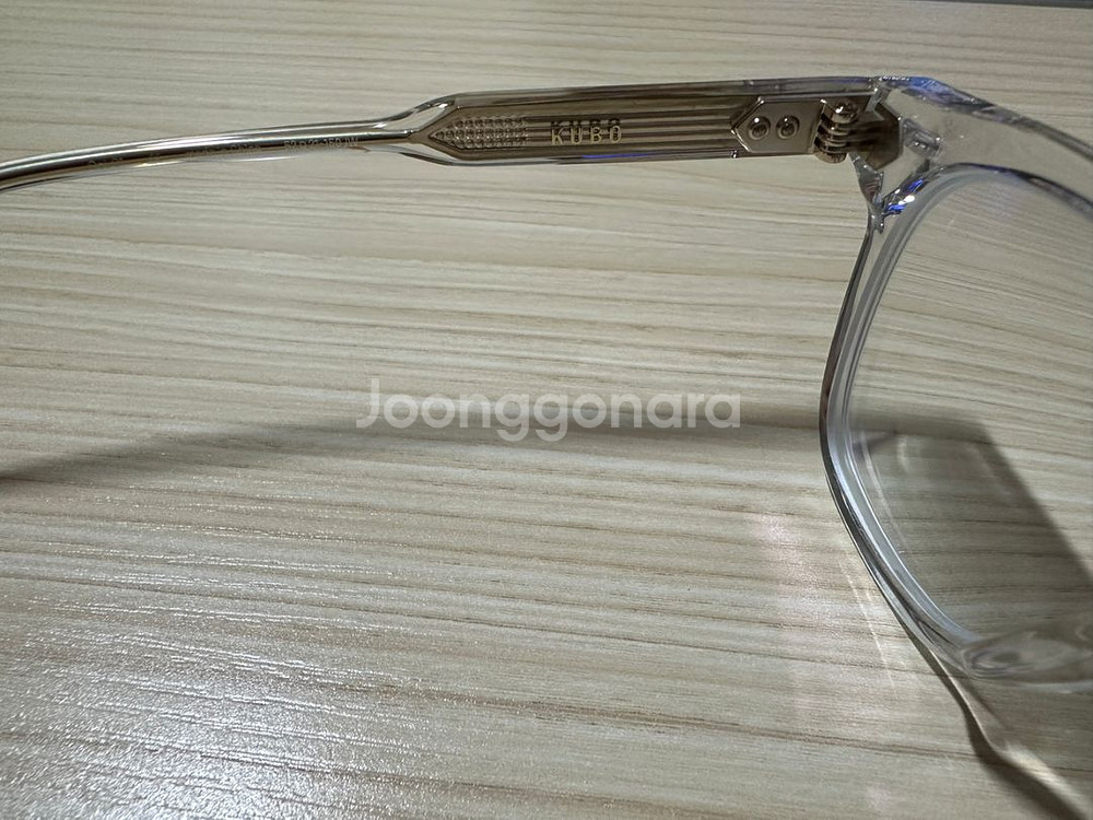젠틀몬스터 쿠보 안경테 팝니다--3