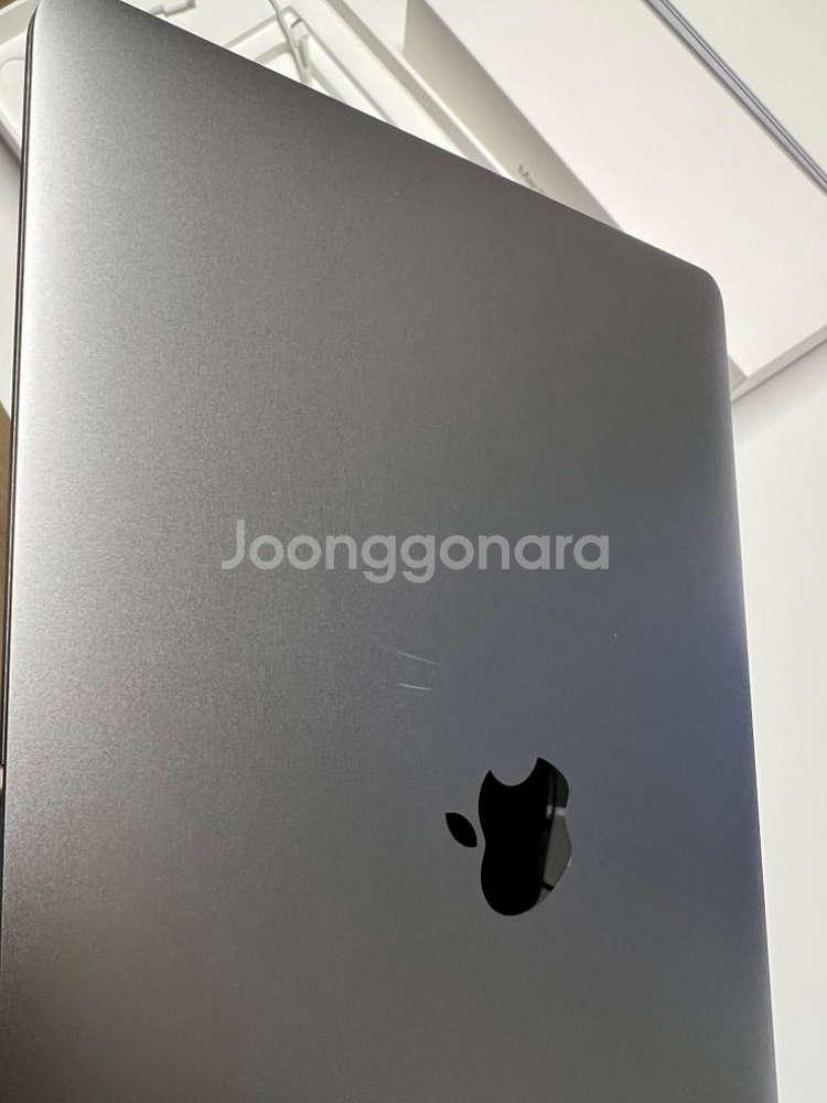 맥북 에어 M1 애케플 26년까지--2