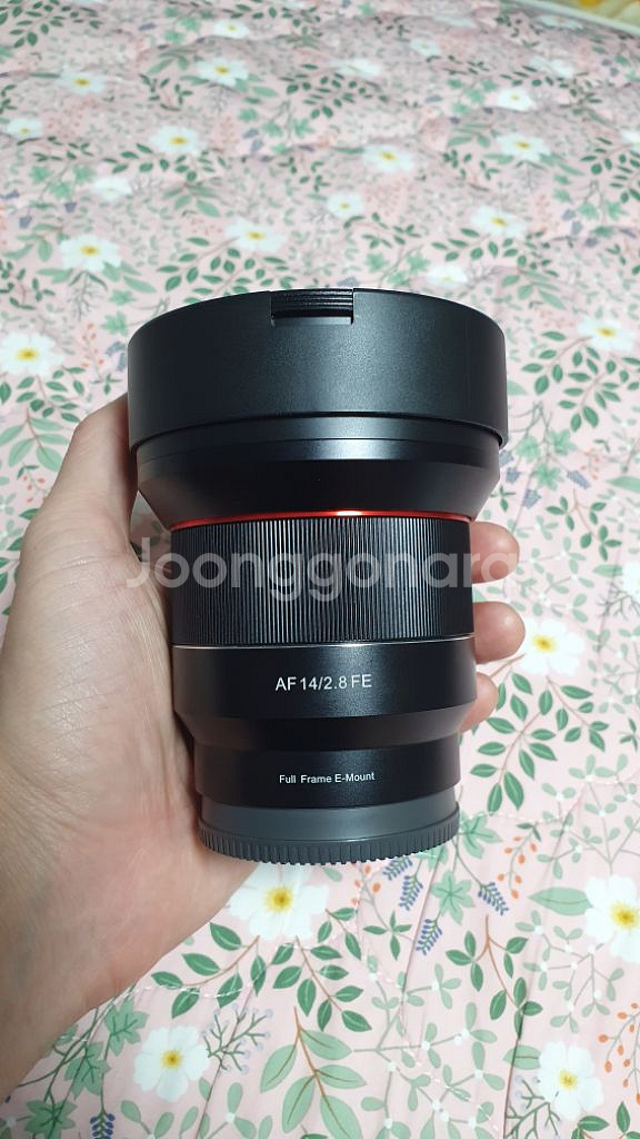 삼양 14mm 소니 FE 렌즈 팝니다--0
