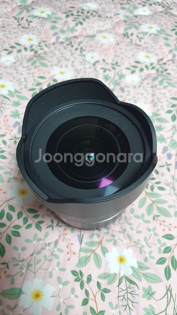 삼양 14mm 소니 FE 렌즈 팝니다--3