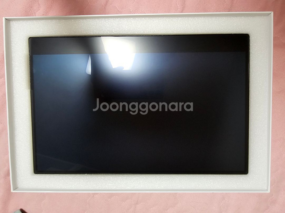 13.3인치 4k OLED 터치 포터블 모니터--3