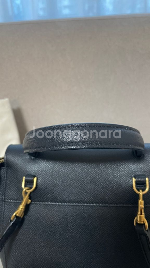 셀린느 벨트백 나노 블랙--5