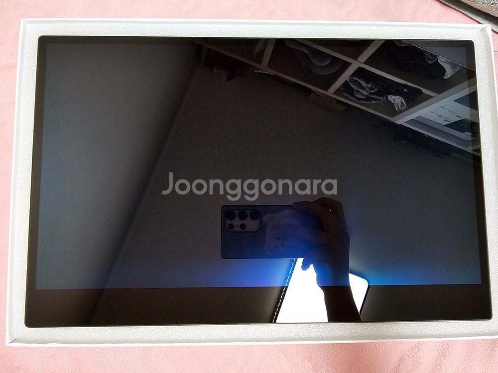 15.6인치 4K OLED 터치 포터블 모니터--2