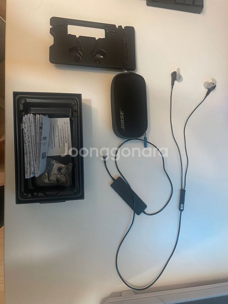 bose qc20--4