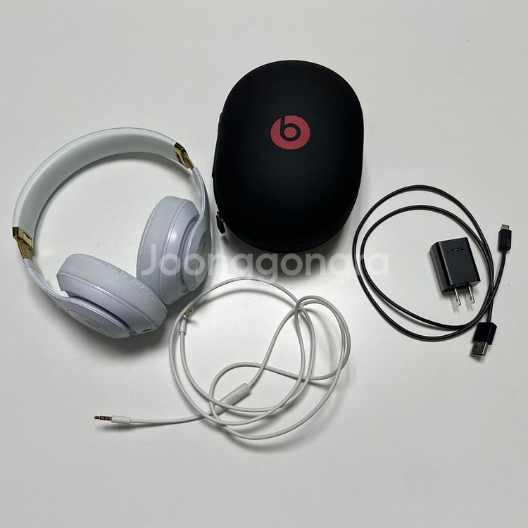 Beats Studio 3 노이즈캔슬링 소니 헤드셋--1