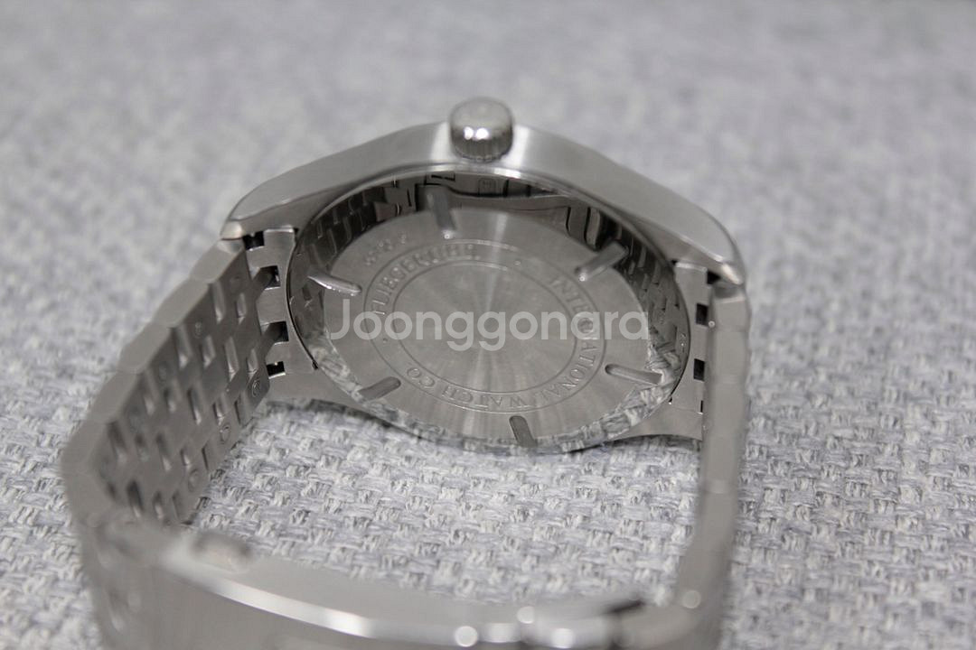 IWC 파일럿 손목시계--5