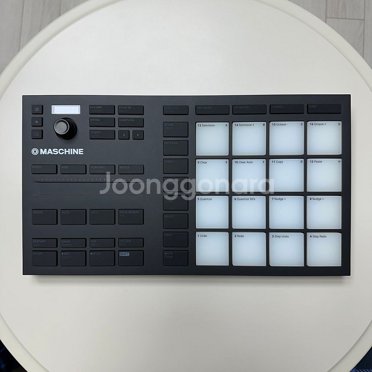 NI Maschine Mikro mk3 미디 컨트롤러--0