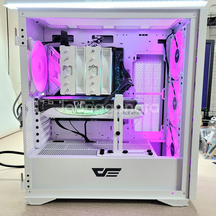 13500 / 4070TI 신품 게이밍 컴퓨터--1