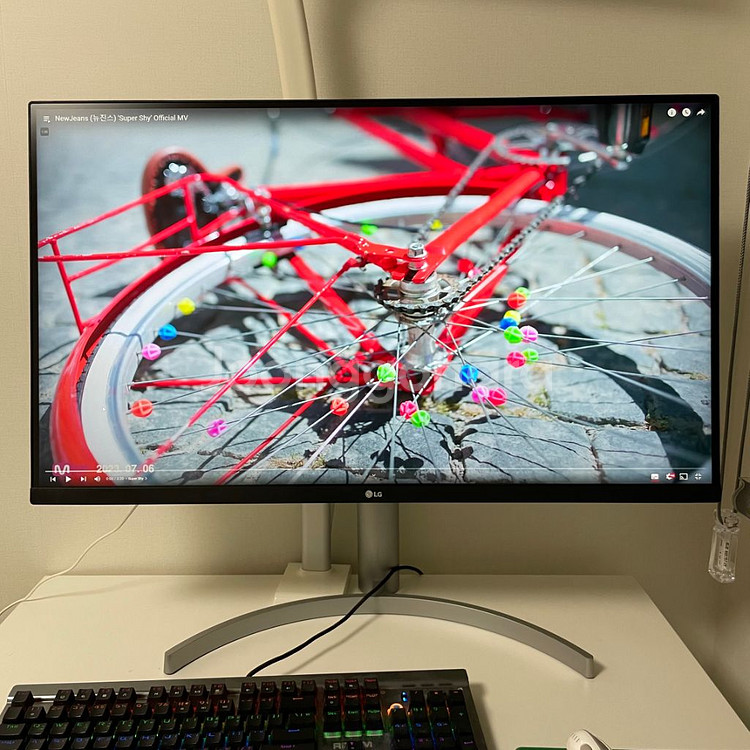 LG 32UN550 4K 모니터 (60%)--4