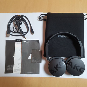 AKG Y50BT