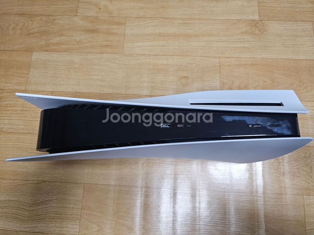 PS5 디스크에디션 판매 합니다--9