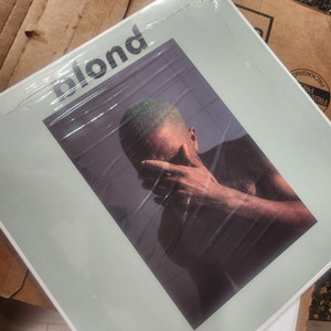 프랭크오션 blond LP 부틀랙 미개봉 팝니다.