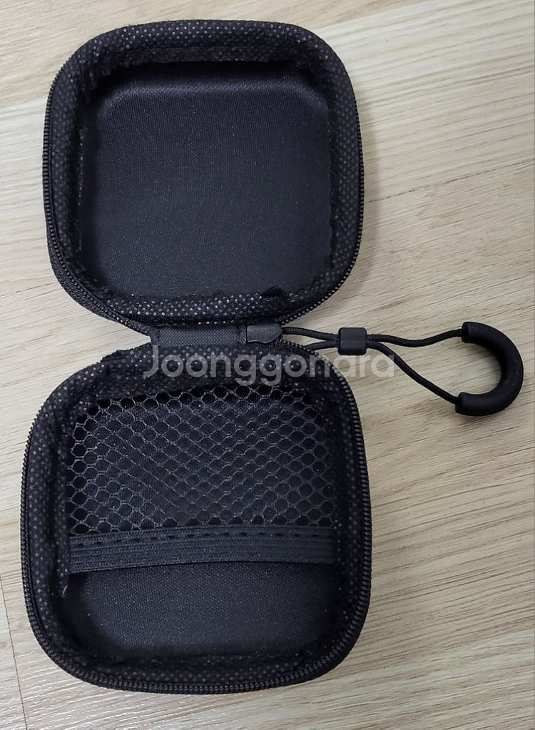 DQSM Z & W 팬더 PK2s 이어폰 팝니다--1