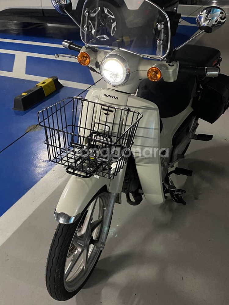 슈퍼커브 110 베이지--0