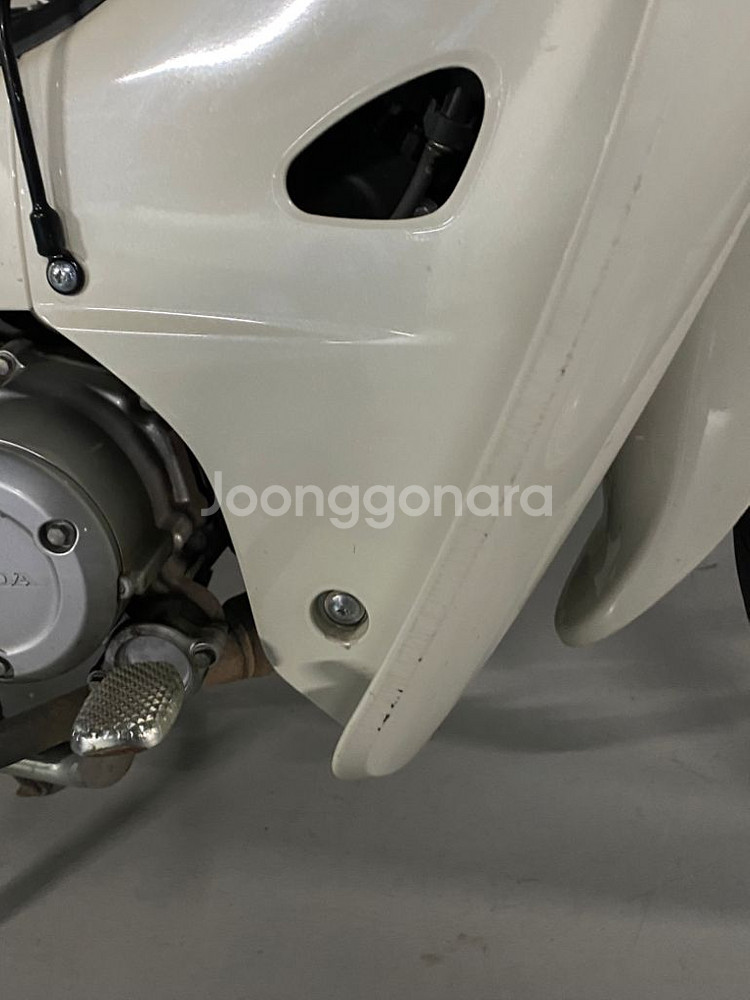 슈퍼커브 110 베이지--4