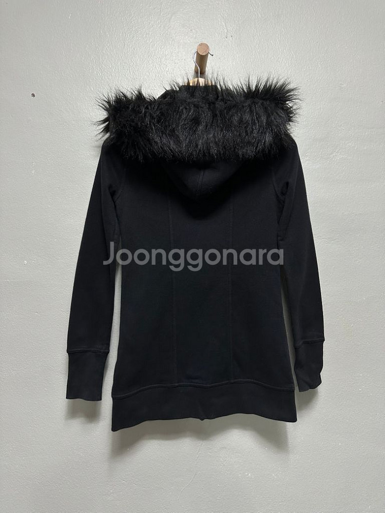 아르마니 익스체인지 퍼 디자인 롱후드집업--2