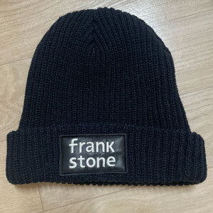 frank stone 비니