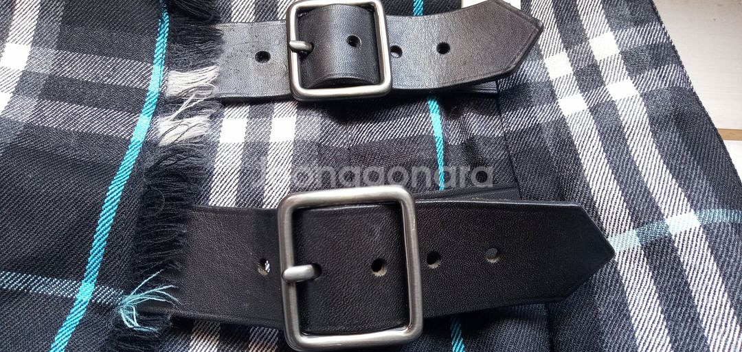 정품 버버리 스커트 31인치 전.후 상태우수--3