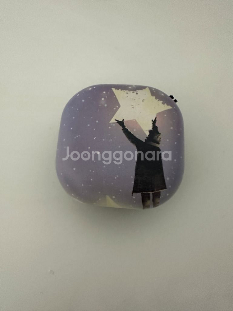 갤럭시 버즈프로 1세대 싸게 내놔봐욥--3
