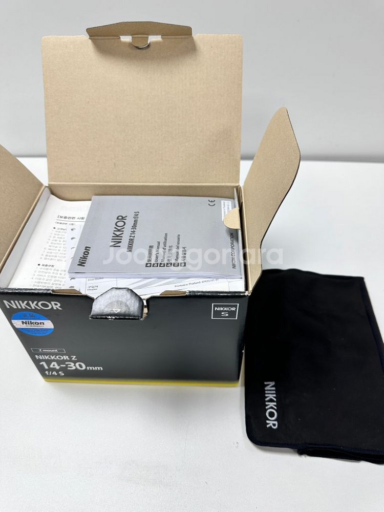 부산 니콘 z14-30 렌즈 팝니다--1