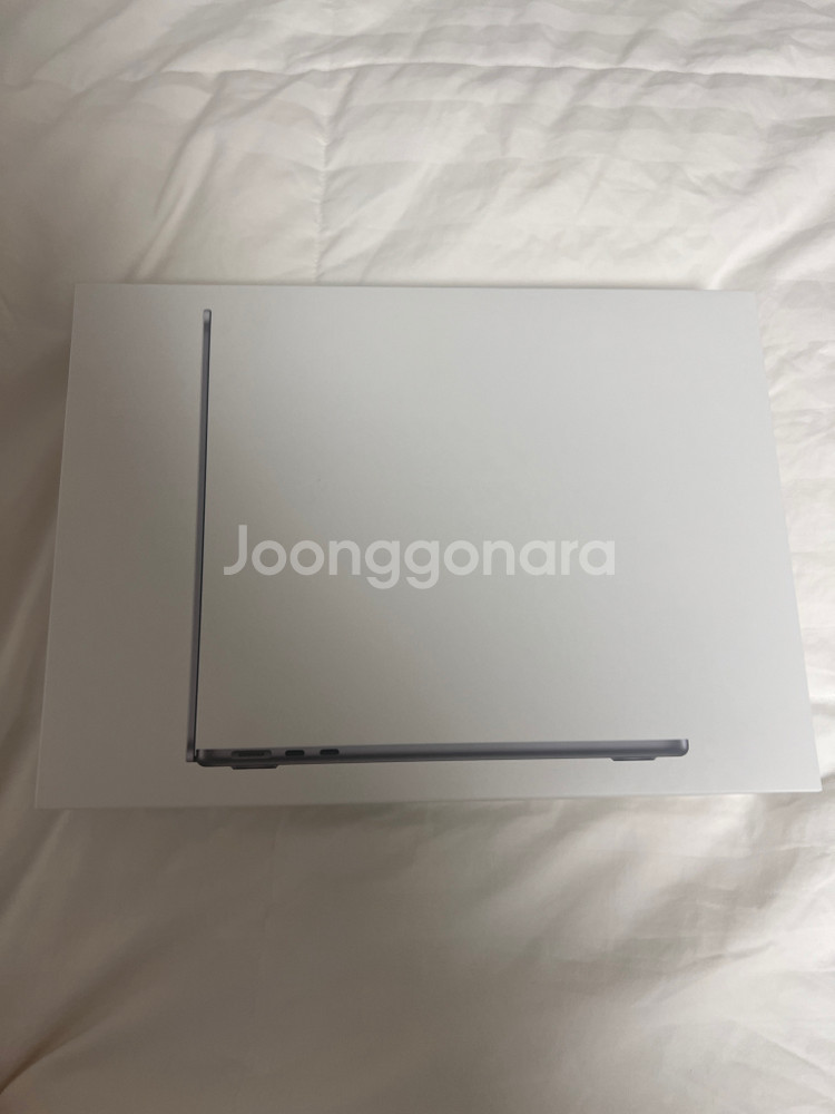 맥북 에어 M2 8GB 256GB 13인치 팝니다--1