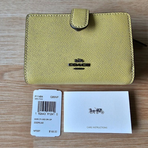 COACH 반지갑 옐로우 미사용 새제품 판매